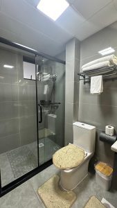 Furnished 1 Bedroom Apartment in Riverside – KES 6,000 per Day