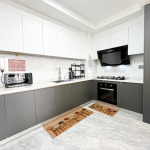 Furnished 3 Bedroom Apartment in Kilimani – KES 230,000 per Month